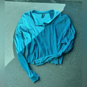 WILD FABLE LONG SLEEVE QUARTER BUTTON TOP